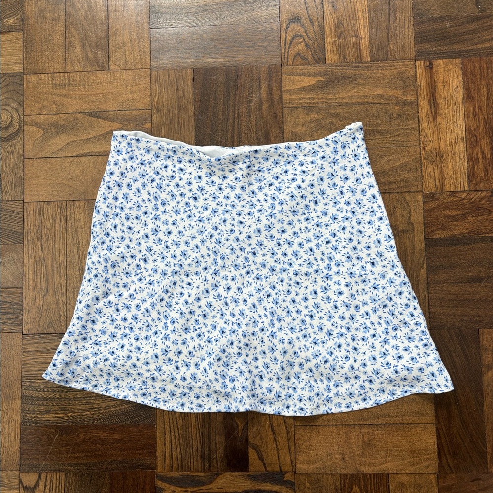 H&M Blue Floral Mini Skirt